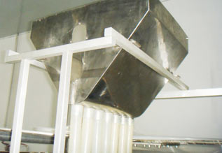 Material bucket